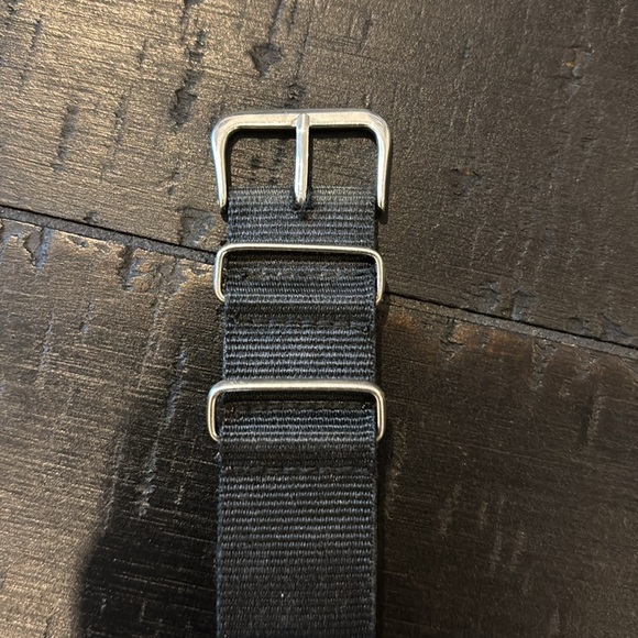 Crayo Men’s Unisex Canvas Strap Watch Working Black Silver​ - Picture 3 of 8